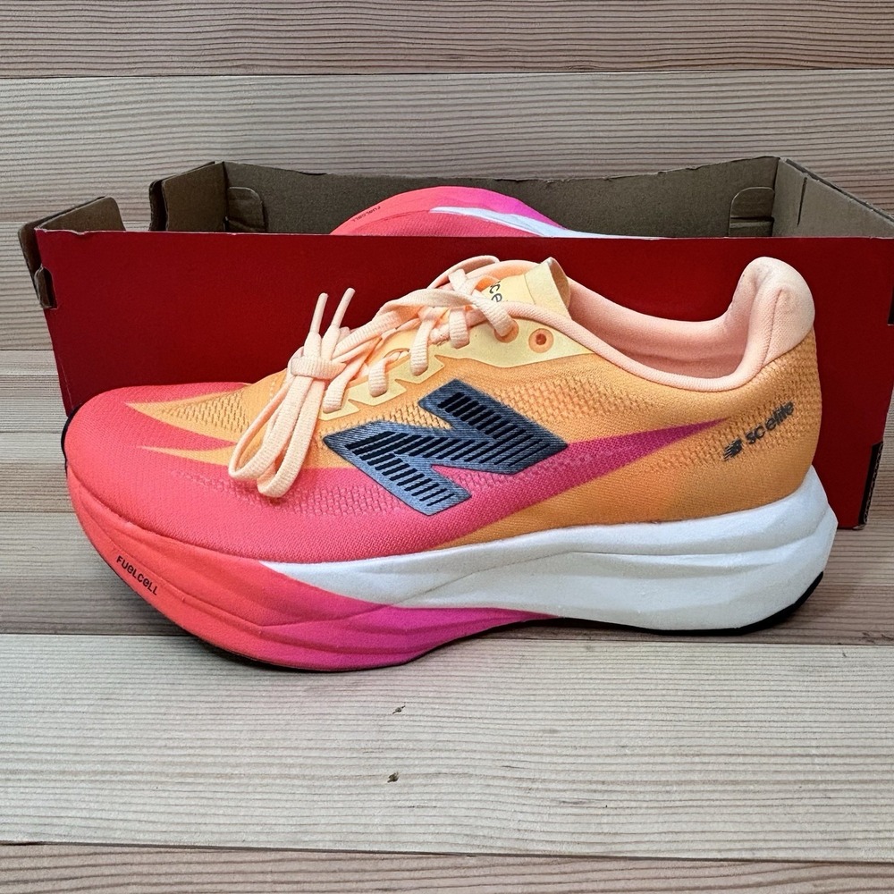 New Balance Women Sz 7.5 FuelCell SuperComp Elite V5 SC Carbon Running WRCEL4JM